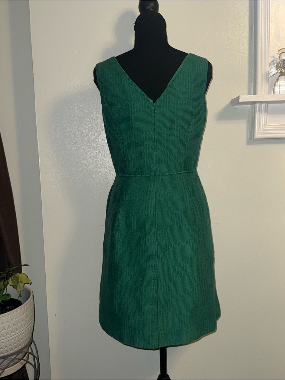 J. Crew Green V-Neck Textured Sleeveless Mini Dress - Picture 2 of 11